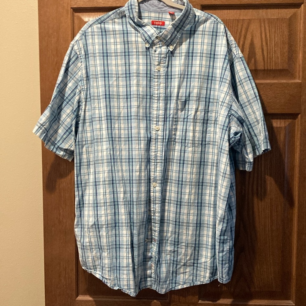 IZOD big and tall short sleeve button down shirt - 2XLT